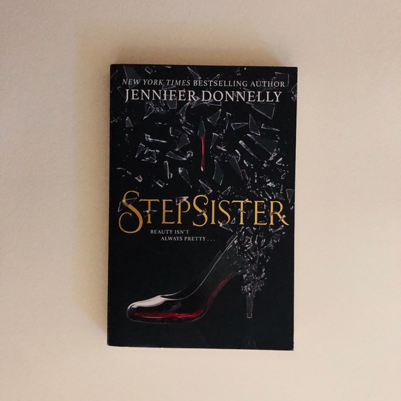 STEPSISTER BY JENNIFER DONNELLY (Paperback - Used) - Picture 1 of 4